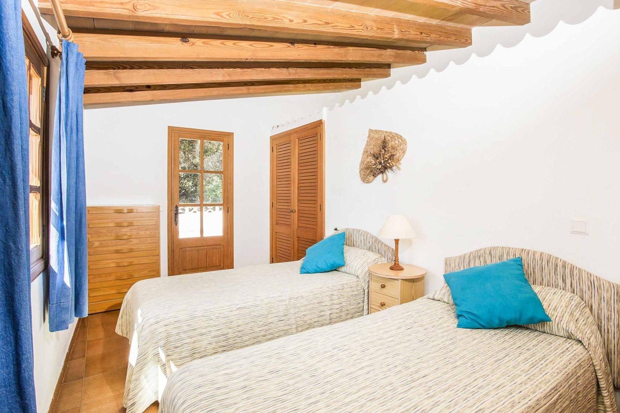 Can Creus Польєнса Екстер'єр фото